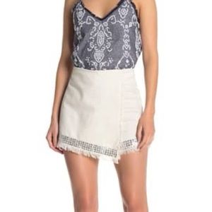 endless rose sequin detail skort!